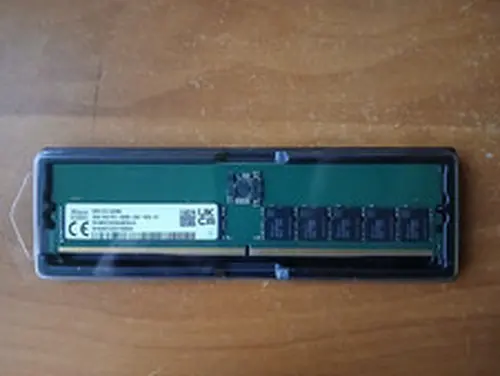SK Hynix 16GB SK Hynix DDR5-5600 EC4 ECC UDIMM DESKTOP/SERVER RAM Memory HMCG78AGBEA081N