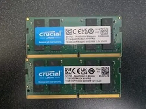 Crucial Crucial 32GB Kit (2x16GB) DDR4 3200MHz SODIMM Laptop RAM Memory CT16G4SFRA32A