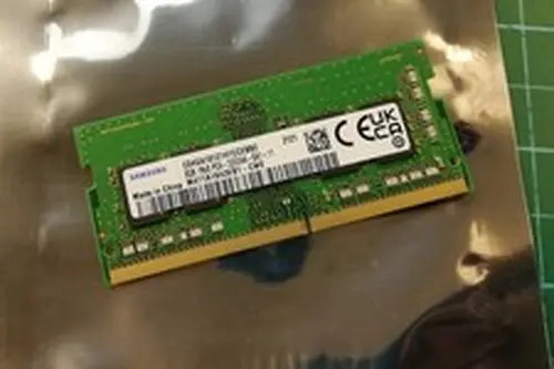 Samsung Samsung 8GB DDR4 PC4-3200AA SODIMM Laptop Memory RAM M471A1K43EB1-CWE