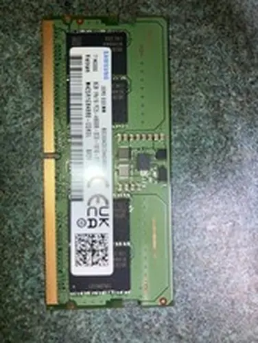 Samsung 8GB SO-DIMM DDR5 RAM Memory 4800Mhz - pulled from new systems .