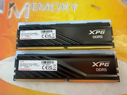 XPG XPG RGB 2x16GB 32GB DDR5 PC5-41600 5200MHzDESKTOP MEMORY AX5U5200C4216G-BLABRBK