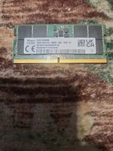 SK Hynix 16GB DDR5 RAM 5600MHz PC5-5600B SODIMM Laptop Memory Stick 1x16gb