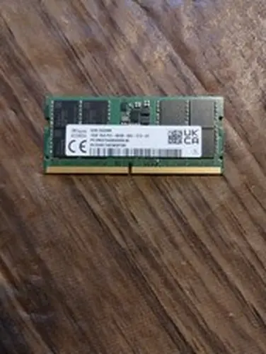 SK Hynix SK hynix 16GB 1Rx8 DDR5-5600 (PC5-44800) PC5-5600B SODIMM RAM Memory