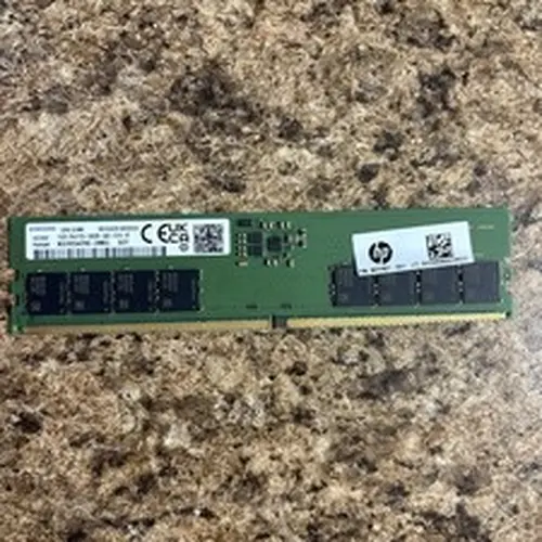Samsung M323R2GA3PB0-CWM0L Samsung 16GB PC5-44800 DDR5-5600MHz DESKTOP MEMORY