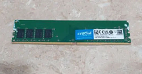 Crucial CT4G4DFS824A 4GB 2400MHz DDR4 PC4-19200 UDIMM 1Rx8 1.2V RAM