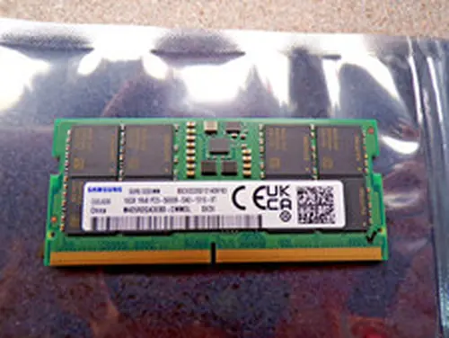 Samsung 16 GB DDR5 SODIMM 1Rx8 PC5-5600B RAM Memory M425R2GA3EB0-CWM0L.