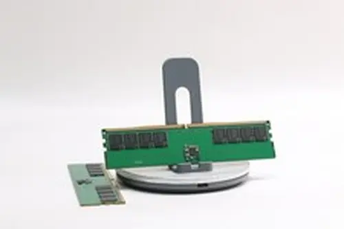 SK Hynix 32GB (2x16GB) 5600MHz DDR5 UDIMM Memory