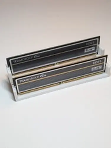 TeamGroup Elite+ 32GB 2x16GB DDR5 4800 CL40 UDIMM Desktop Memory 1Rx8 1.1v