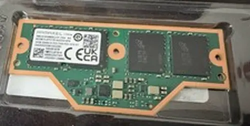 Ramaxel Crucial Micron 32GB CAMM2 RAM from ThinkPad P1 Gen7 RMCA1000MBB2JCF-7500
