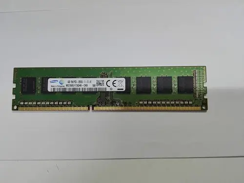 Samsung 4GB PC3-12800U 1600MHz DDR3 SDRAM Desktop Memory M378B5173DB0-CK0