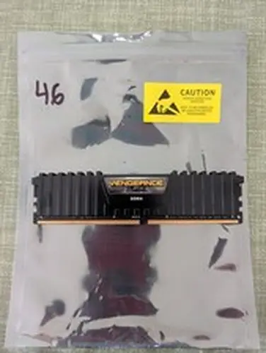 Corsair Vengeance LPX Desktop Memory 16GB 3200MHz DDR4 DIMM