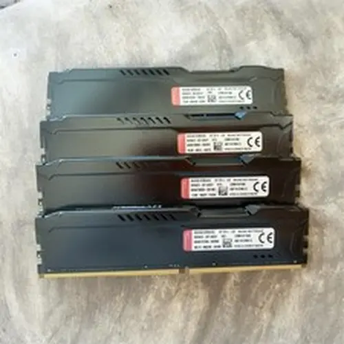 Kingston Hyper X FURY Black 32GB Kit (4x8GB) 2400MHz DDR4 DIMM HX424C15FBK4/32