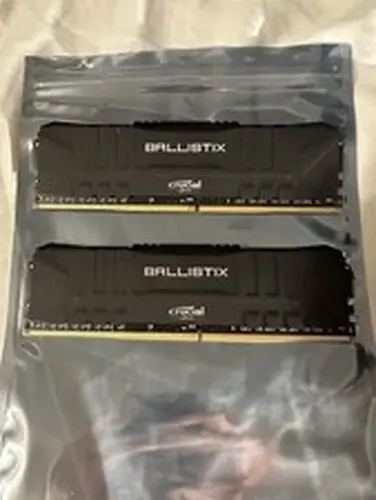Crucial Ballistix 16GB (2 x 8GB) PC4-25600 (DDR4-3200) Memory (BL2K8G32C16U4B)