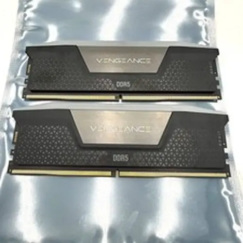 CORSAIR Vengeance 32GB DDR5-6000 RAM Memory