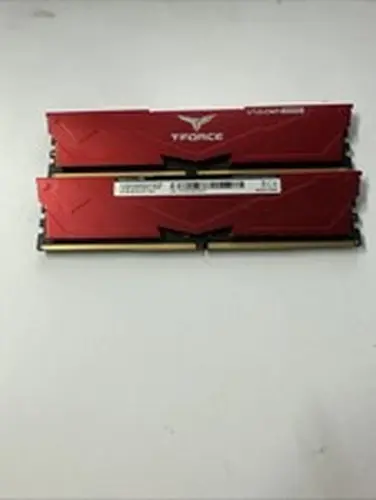 TEAMGROUP T-FORCE VULCAN 32GB (2 x 16GB) PC5-48000 (DDR5-6000) DIMM Memory - Red
