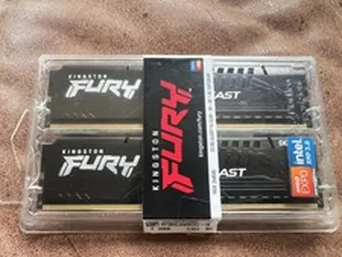 Kingston Fury Beast 16GB 2x8GB 6000MT/s DDR5 CL30 PC MEMORY RAM KF560C30BBEK2-16