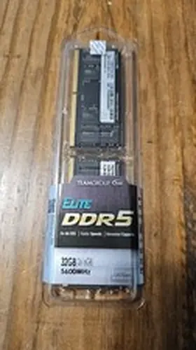 TEAMGROUP Elite 32GB (2x16GB) DDR5 5600MHz PC5-44800 SODIMM Laptop RAM Memory