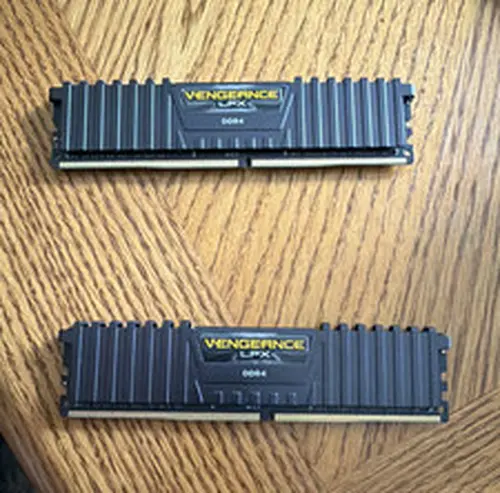 Corsair Vengeance LPX DDR4 SDRAM 288-Pin DIMM Desktop RAM Kit (2 Modules)