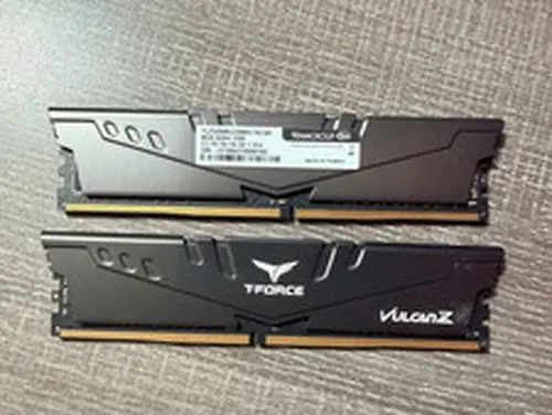 TeamGroup T-Force Vulcan Z 16GB Kit (2x8GB) DDR4-3600 CL18 Gaming RAM