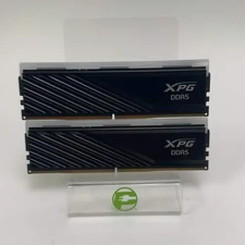 XPG 32GB (2x16GB) RAM DDR5 5200MHz AX5U5200C4216G-BLABRBK