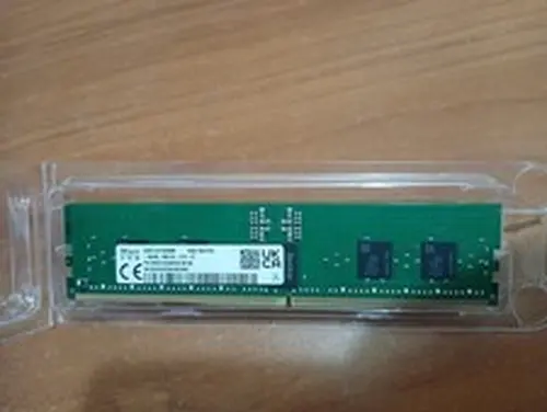 1x16GB SK Hynix DDR5-5600B EC8 ECC RDIMM SERVER RAM Memory (HMCG78AGBRA619N)