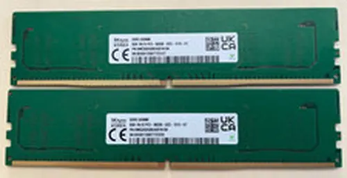 SK Hynix 16GB Kit (2x8GB) DDR5-5600 UDIMM Desktop RAM HMCG66AGBUA081N