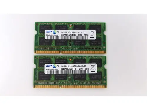 Samsung 4GB (2 X 2GB) PC3-10600S DDR3 1333MHz Laptop Memory M471B5673FH0-CH9