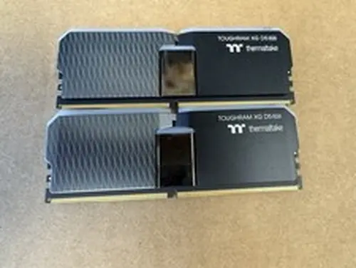 Thermaltake TOUGHRAM XG RGB D5 Memory DDR5 6400MT/s 32GB CL36 (16GBx2)
