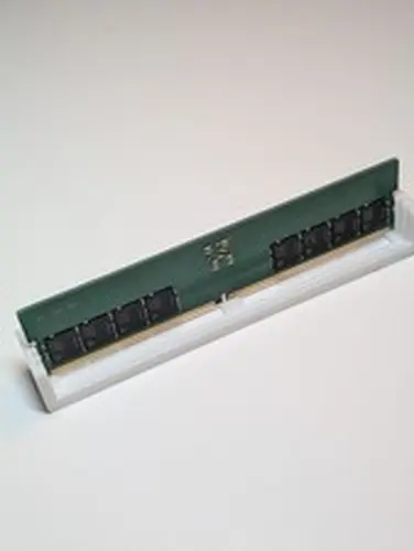 Samsung 32GB 1x32GB DDR5 4800 CL40 PC5-38400 2Rx8 UDIMM Desktop Memory