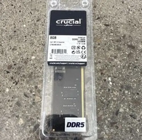 Crucial DDR5 SDRAM UDIMM 8GB Desktop Memory DDR5-4800 Unbuffered CT8G48C40U5