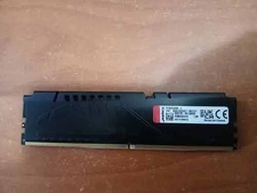 1x8GB Kingston DDR5 6000 RAM Memory PC Desktop UDIMM (KF560C36BBE-8)