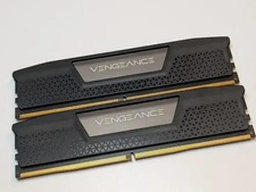 Corsair Vengeance 32GB 2x16GB DDR5 6000 CL30 Intel XMP 3.0 Black RAM C30