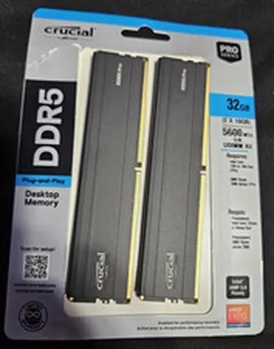 BARELY - Crucial DDR5 Pro 32GB (2x16GB) 5600MT/s UDIMM Desktop RAM, CL46