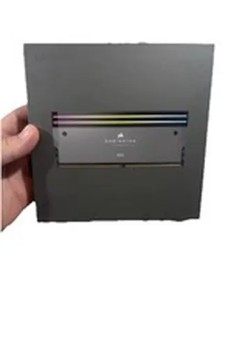 Corsair Dominator Titanium PC Memory 32GB (2 x 16GB) 6000MHz DDR5 CL30 DIMM RGB