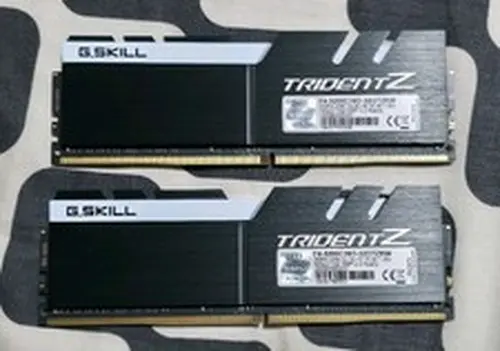 G. SKILL TridentZ 32GB (2 x 16GB) (DDR4-3200) CL16-18-18-38