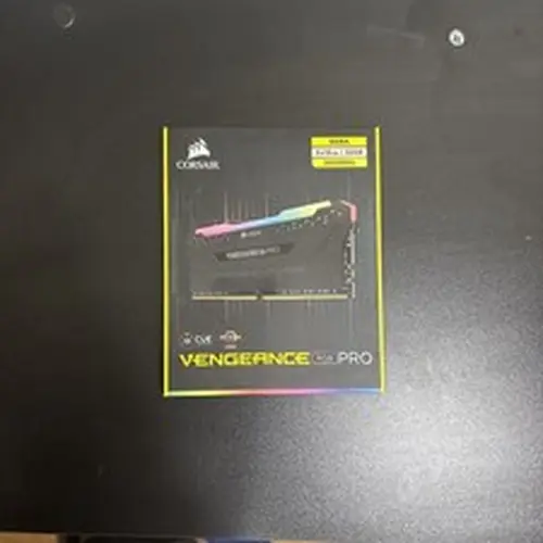 Corsair Vengeance RGB Pro 32GB (2 X 16GB) DIMM PC4-28800 (DDR4-3600) Memory