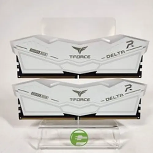 TeamGroup T-Force Delta RGB 16GB (2x8GB) RAM DDR5 5200MHz FF4D516G5200HC40CBK