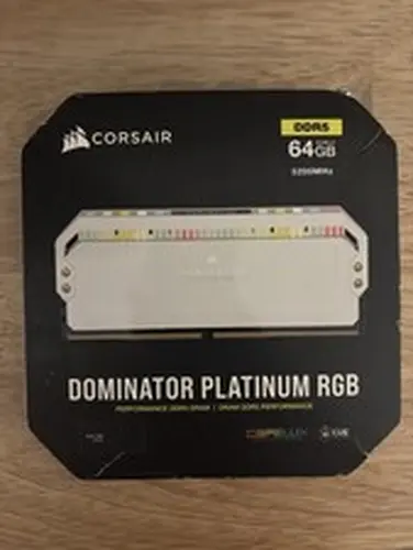 Corsair Dominator Platinum 64GB(32GBx2) 5200 MHz DDR5 RAM KIT White