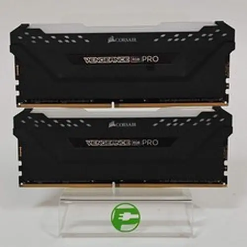 Corsair Vengeance RGB Pro 32GB (2x16GB) RAM DDR4 3600MHz CMW32GX4M2D3600C18