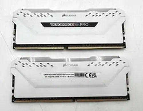 Corsair Vengeance RGB Pro 16GB Kit (2x8GB) DDR4 3200 CMW16GX4M2C3200C16W