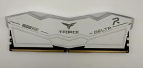 TeamGroup T-Force 1x16GB DDR5 6400MHz CL32 Desktop Memory RAM WHITE