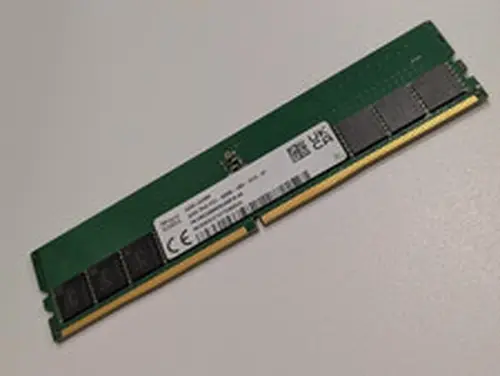 SK Hynix 32GB 1x32GB DDR5 4800 CL40 UDIMM Desktop Memory