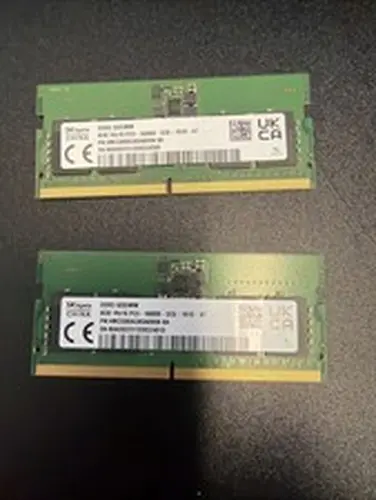 Laptop Hynix 16GB (2x8GB) DDR5 SODIMM PC5-5600MHz HMCG66AGBSA095N BA RAM Memory