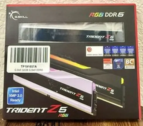 G.Skill RAM DDR5 32GB 2x16GB 7200 Trident Z5 RGB Silver 7200J3445G16GX2-TZ5RS