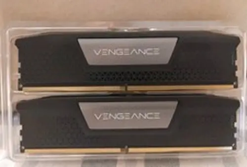 Corsair Vengeance DDR5 32GB (2 X 16GB) 6000MT 30-36-36-76 desktop ram