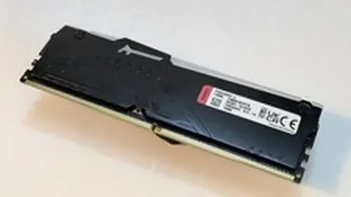 Kingston Fury Beast RGB 8GB (1x8GB) DDR5 5200MT/s Desktop RAM - VG