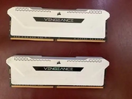 CORSAIR DDR4 3600 VENGEANCE Sold as a Pair