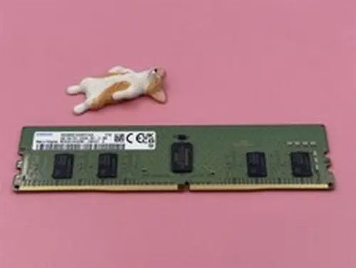M393A1K43DB2-CWE SAMSUNG 8GB 1Rx8 PC4-3200 DDR4 25600 ECC REGISTERED DIMM MEMORY
