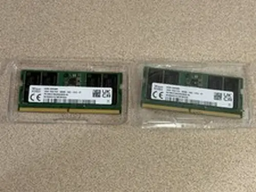 SK Hynix 32GB DDR5 RAM 5600MHz 2Rx8 262-Pin Laptop Memory SODIMM SB0-1010-XT AA
