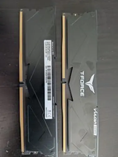 TEAM T-FORCE VULCAN DDR5 DESKTOP MEMORY - 16gb (2 x 8gb) - BLACK